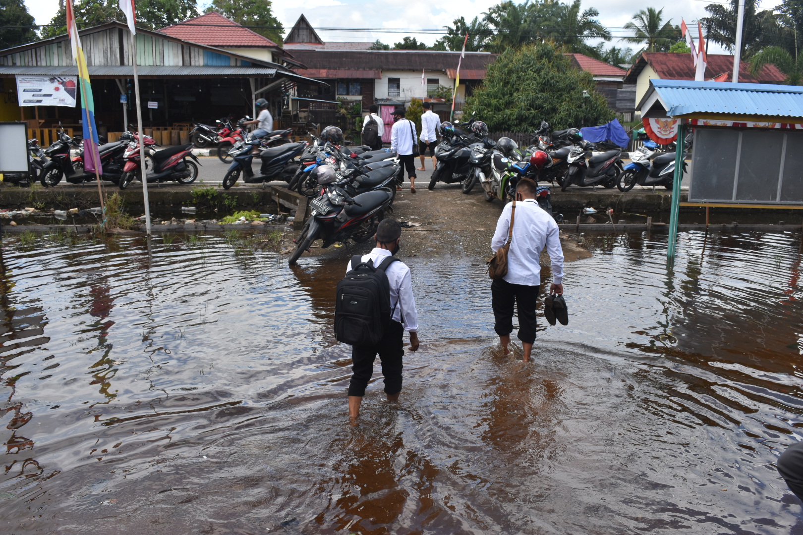 Bawaslu Kapuas Hulu laksanakan Rakernis Pengawasan ditengah Kondisi Banjir