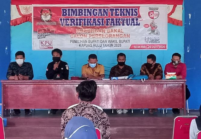 Berita Panwascam : Bimtek Pps Silat Hilir Edi ajak Perkuat Kordinasi