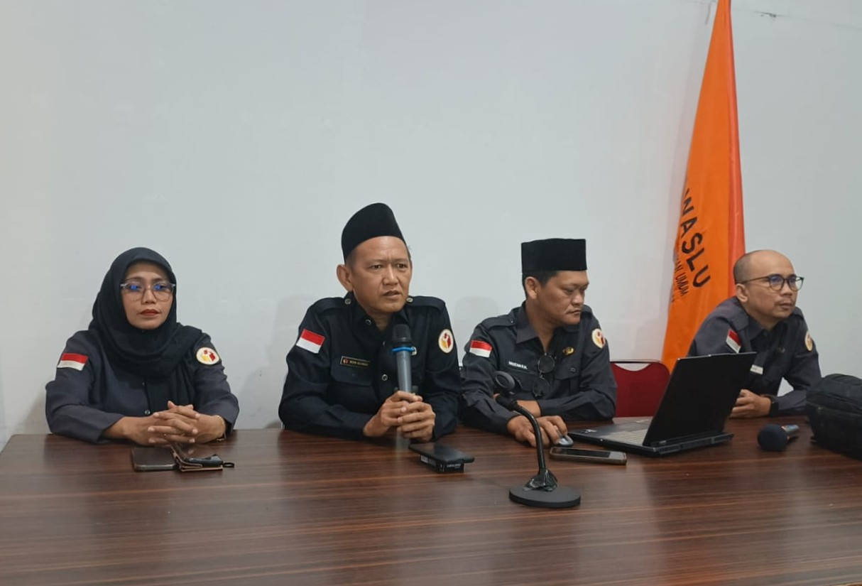 rapat internal sekretariat