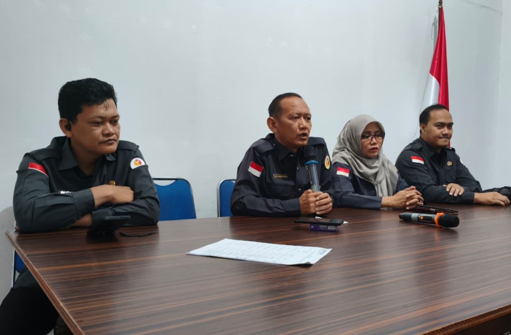 Rapat internal Bawaslu Kapuas Hulu