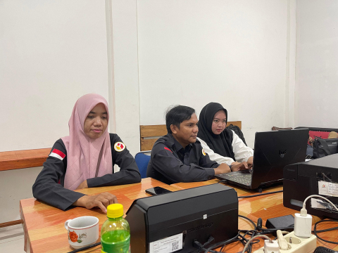 Staf Divisi Hukum dan Penyelesaian Sengketa