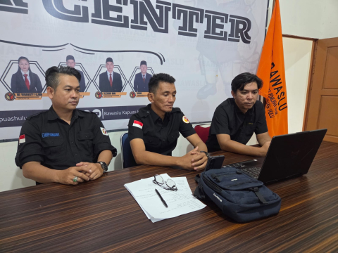 SELASA MENYAPA