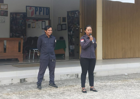 apel rutin senin pagi