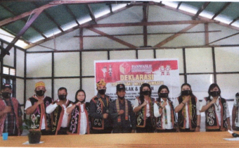 Theo hadiri Deklarasi Tokoh Adat Mitra Bawaslu Kecamatan Embaloh Hulu
