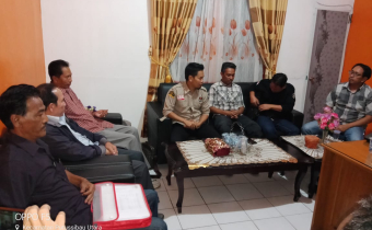 Awasi penyerahan syarat dukungan Paslon perseorangan,  Bawaslu Kapuas Hulu dapati Satu Pasangan Calon yang terlambat Menyerahkan Syarat Dukungan.