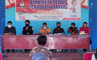 Berita Panwascam : Bimtek Pps Silat Hilir Edi ajak Perkuat Kordinasi