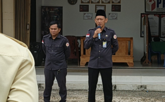 apel rutin senin pagi