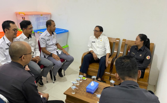 kunjungan kpu kapuas hulu ke bawaslu kapuas hulu