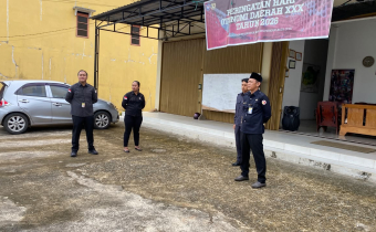 apel rutin senin pagi