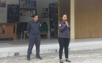 apel rutin senin pagi
