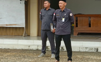 apel rutin senin pagi